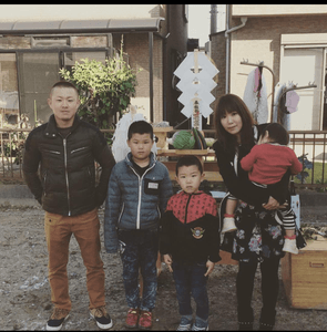 OwpA4CzR0LHlBV2ogZW9.png?w=940&h=940