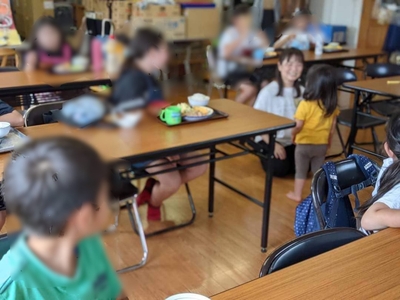 OxI4vK0mIgCL5Y2b452t.jpg?w=940&h=940