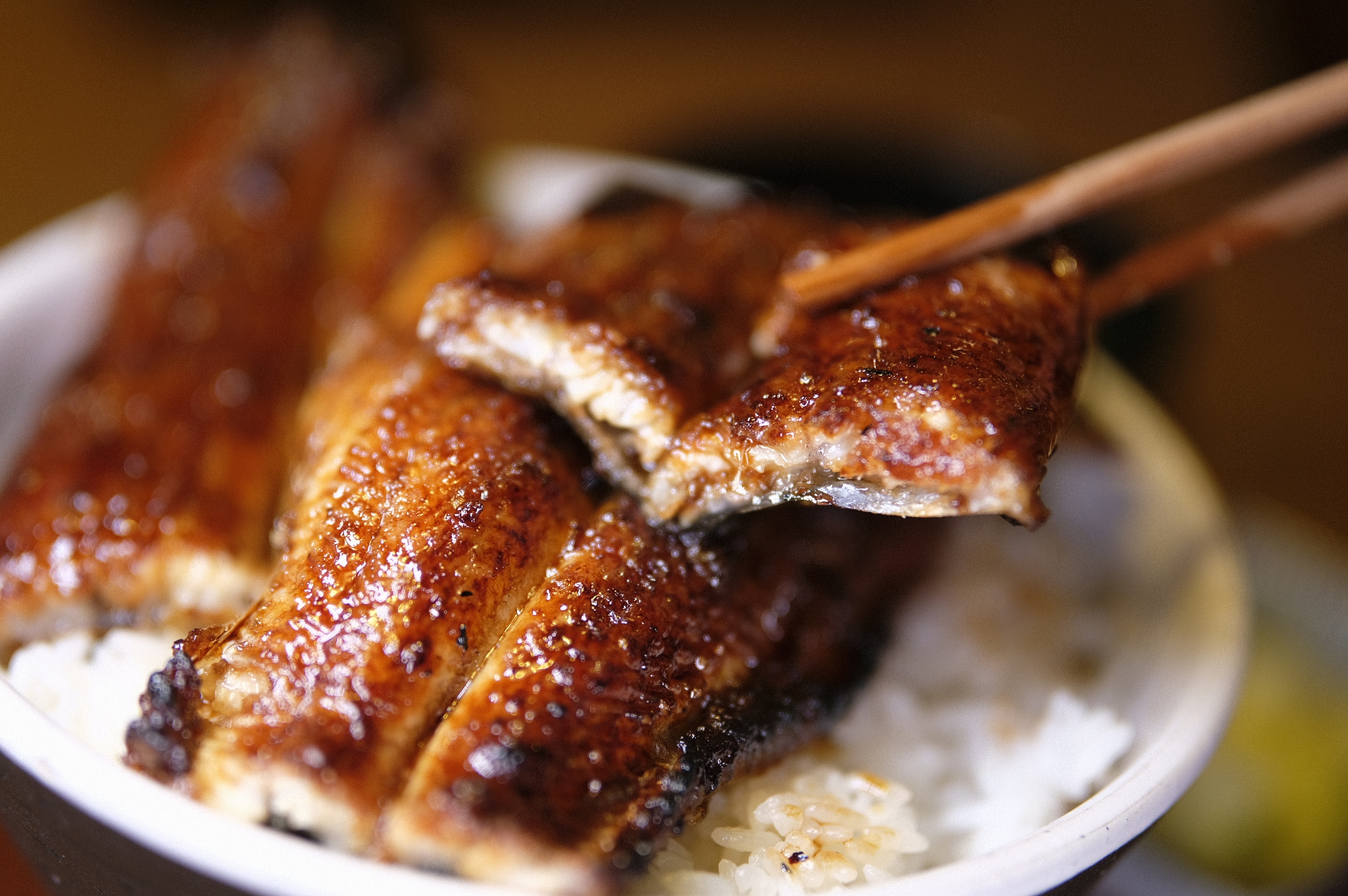 株式会社うなぎの与助
【上質な日常を】をコンセプトに、浜名湖産ブランド鰻「でしこ」の販売を全店で開始