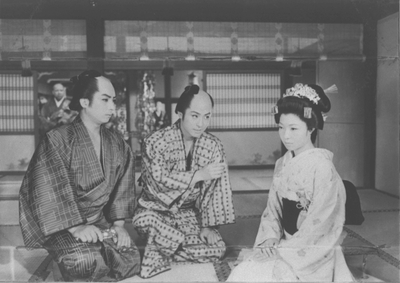 Oz2PgJGNb4bR4vgy6HIO.jpg?w=940&h=940