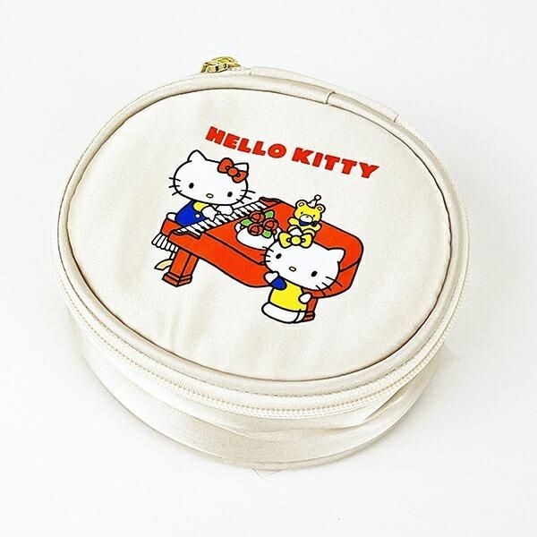 ハローキティのダブルイヤーカフ