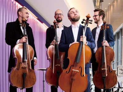 P8yrZbFkez7vzL8eyUI4.jpg?w=940&h=940