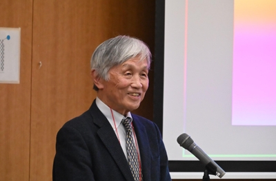 特別講演の講師を務める佐川眞人特任教授