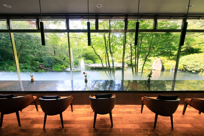 【賀茂川荘】自然の光と音に癒されるカウンター