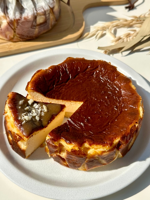 マカダミアバスクチーズケーキ