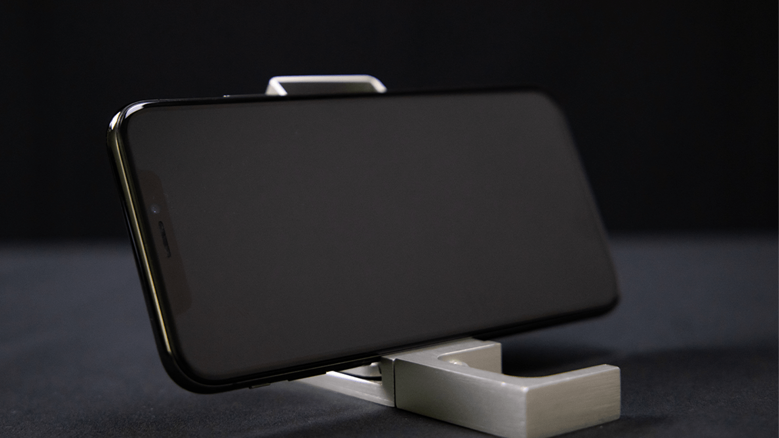 スマホスタンド(横置き)