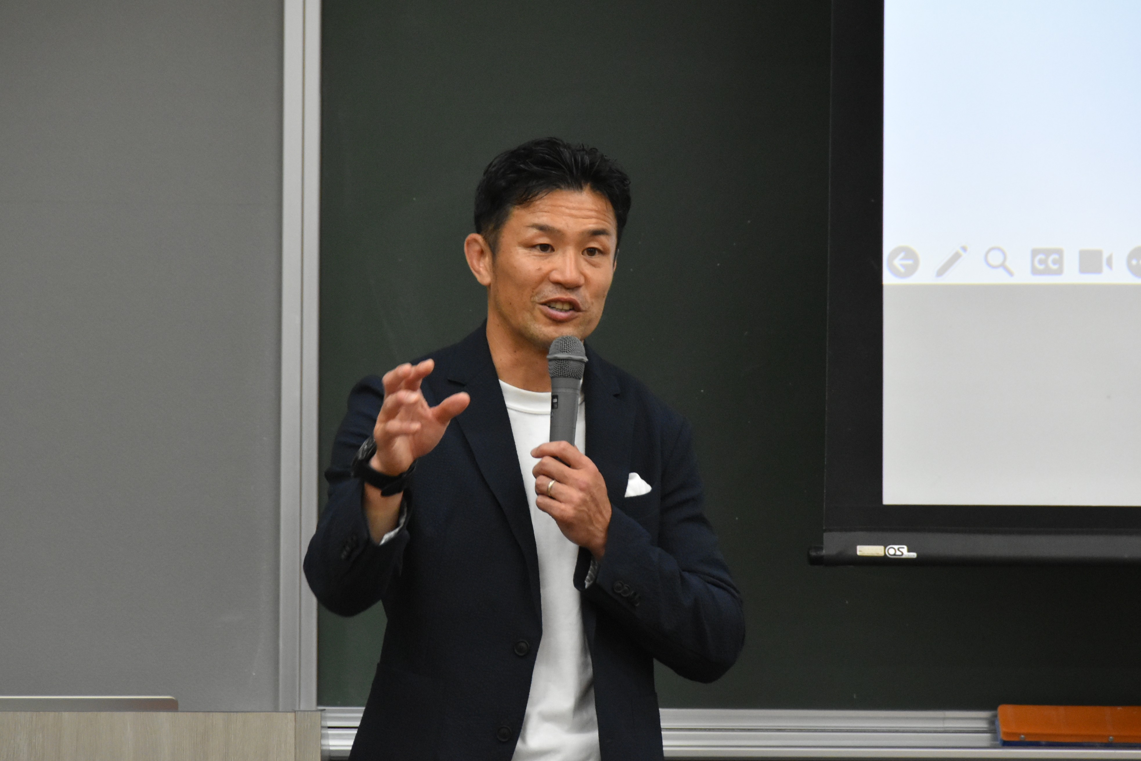 名城大学】元ラグビー日本代表キャプテン・廣瀬俊朗氏が特別講義