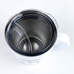 PPrQ7ym4YxzyLj6ql3mn.jpg?w=940&h=940