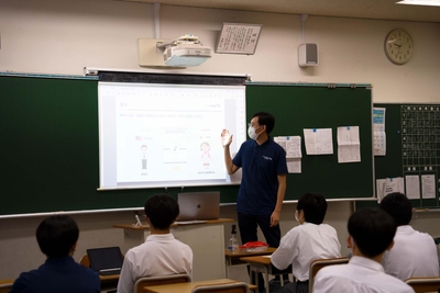 PRzO6apMjGNftmTo2fiL.jpg?w=940&h=940