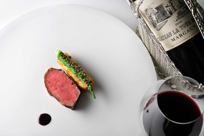 PVCqV1fLwgx44NvicAq8.jpg?w=940&h=940