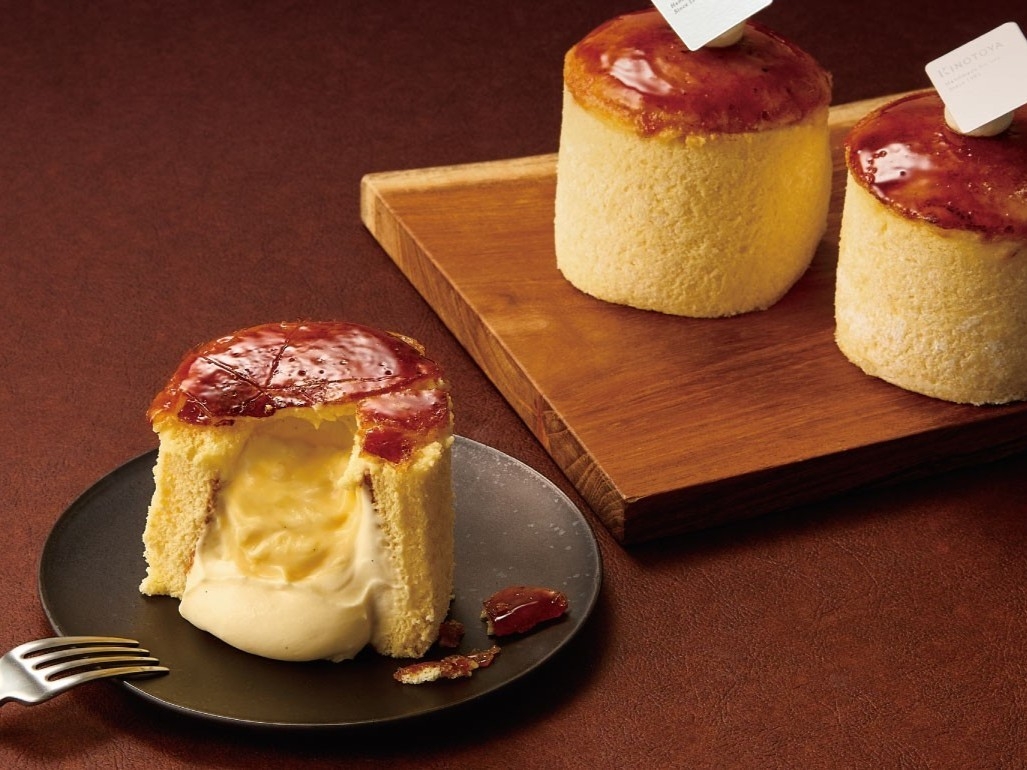 パリッとブリュレからカスタードクリームが溢れる新食感ロールケーキが新登場！
