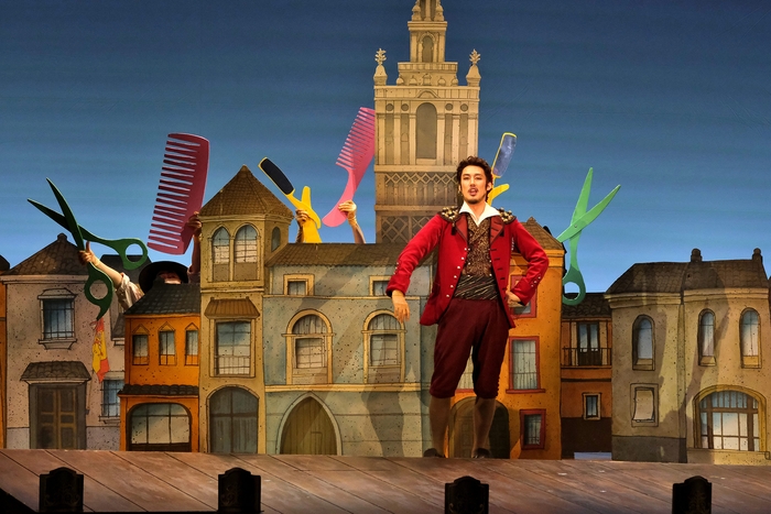 NISSAY OPERA 2022『セビリアの理髪師』 撮影:三枝近志