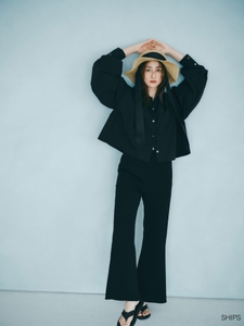 Pc5Ds6ydkDQQyA9YmxJM.jpg?w=940&h=940