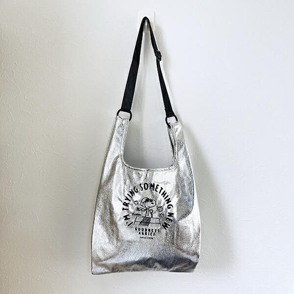 スヌーピーROOTOTEコラボバッグ