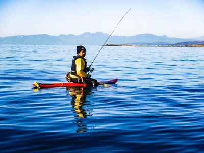 ＳＵＰを漕いで自由にポイントへ移動できる