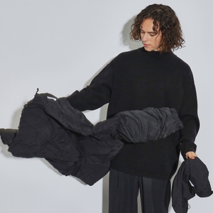 PmADJuyOpOftdAbUR3Bw.jpg?w=940&h=940