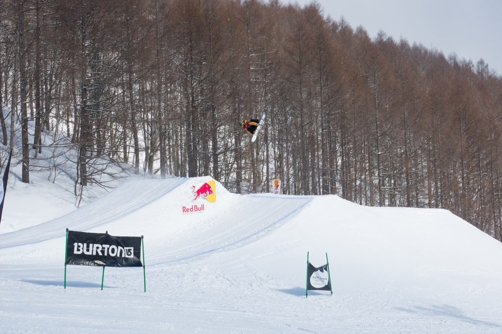 【猫魔スキー場】スノーボードU-18世界No.1を決めるアジア予選大会「INDY PARK JAM Rookie Fest 2023」を開催~世界のトップで活躍する選手の登竜門~|日程:2023年3月5日