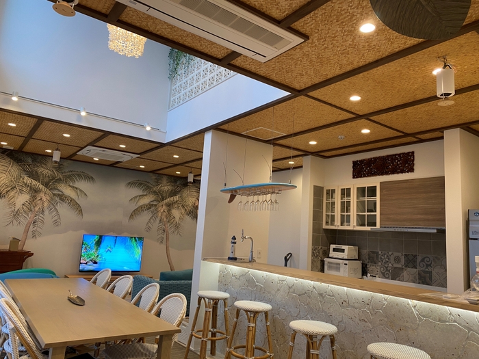 オープンキッチンで手料理しながら乾杯!