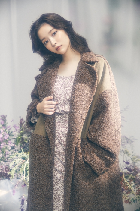 4.BOA MIX MELTON COAT BEIGE/BROWN/NAVY 33,000円(税込)