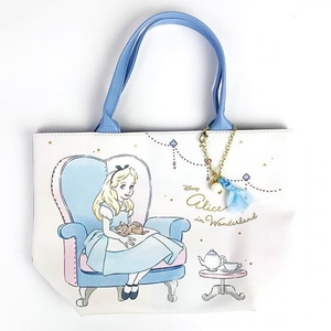 PqaWxzFFCJSCT2WfMvD3.jpg?w=940&h=940