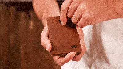 PriK44aSdND6owTMKEUT.gif?w=940&h=940