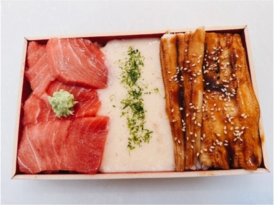 ＼夏限定メニュー海鮮丼／ 駿河湾沼津サービスエリア下り線　 海鮮丼テイクアウトコーナー「おさかな丼屋 とと丸」　 7/20(日)～8/31(日)「穴子」をつかったシーズンメニューが登場