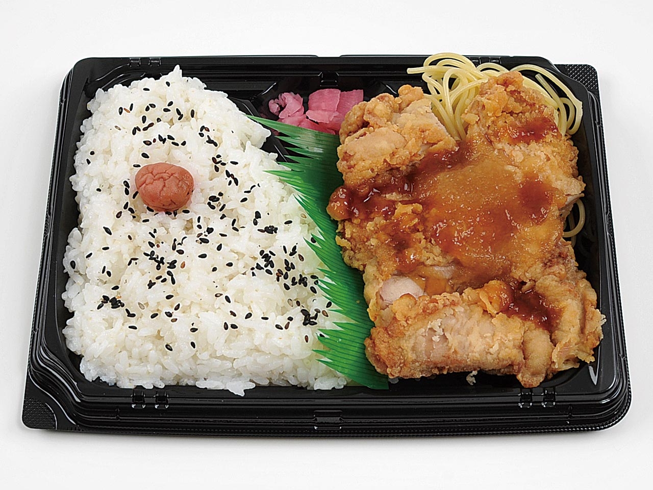 重っ! 手にしてわかるボリューム感 「ずっしり!みぞれチキン弁当」 4/21(火)新発売