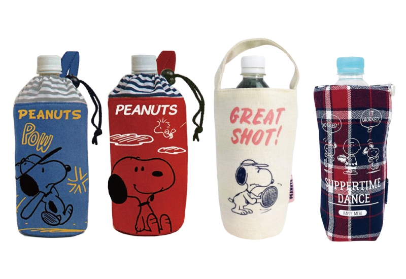 冬のお出かけにスヌーピーグッズニュース!耳がかわいい♫あったかドリンクをペットボトルで持ち歩けます。