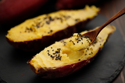 Q1wL1XniUY9i8thUNFAr.jpg?w=940&h=940