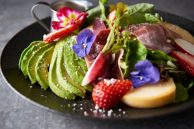 Q1wkLsv3qMMTXVBr0J6I.jpg?w=940&h=940