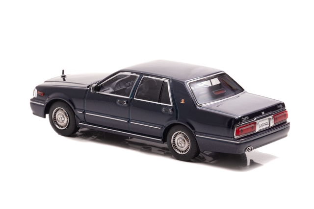 1/43 日産 セドリック Brougham VIP (PAY31) 1998 Dark Blue Pearl:左後