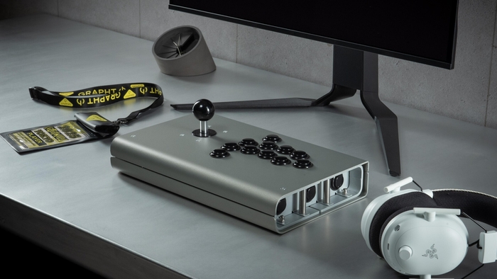 『iO』イメージ(2)