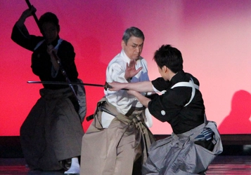 昭和100年、終戦80年祈念公演　若獅子会「知覧へ」「殺陣を舞う 雪月花」大阪・ABCホールにて上演決定