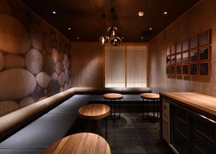 オープンラウンジ「漁火 ISARIBI」