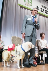 QA2HGNcY7UhMHRYpXt0M.jpg?w=940&h=940