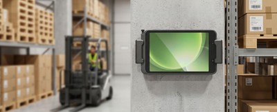 「汎用タブレット壁掛け金具 – Cling Extreme VESA」ご利用イメージ（UCLXB）
