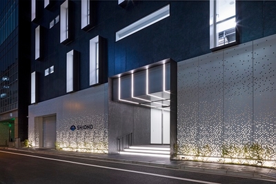 QC0HZqQWxufpeWoC91Ir.jpg?w=940&h=940