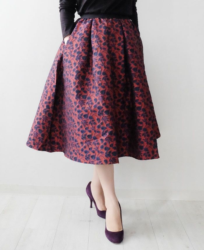 トレコード【30%オフ】神戸・山の手ボタニカルスカート