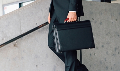 QIBVKaZs1CnFvFwm0V4b.jpg?w=940&h=940