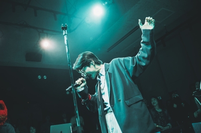 QJIQHdCQakWsEPVtSAlV.jpg?w=940&h=940