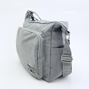 スヌーピーのショルダーバッグ