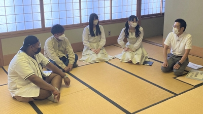 QKVmohFxLdhiyMVKi2bq.jpg?w=940&h=940