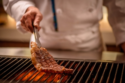 QMCK2d44svBfxGKBRc7s.jpg?w=940&h=940