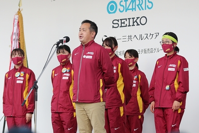 QMNobpKXu7y5pliHvPF2.jpg?w=940&h=940