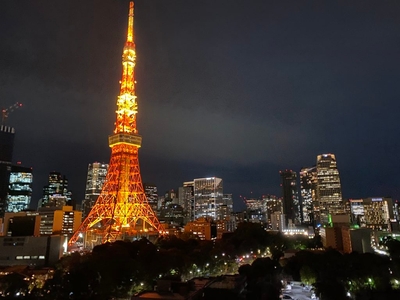 QXKghHosmppwOLsh0hks.jpeg?w=940&h=940