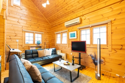 QZwsHNqJh4tjcK9RjKqp.jpg?w=940&h=940