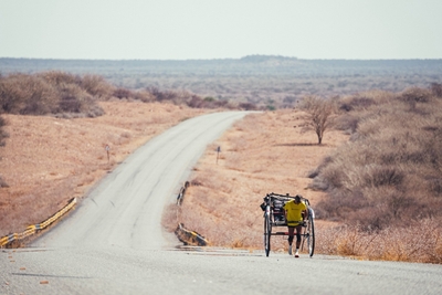 QhVdy8UbG2ikKstgNyXL.jpg?w=940&h=940