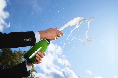 QquJb2uY9UgTUv7KNrod.jpg?w=940&h=940