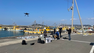 QrWmS3bY36Pze1UWcWRr.jpg?w=940&h=940