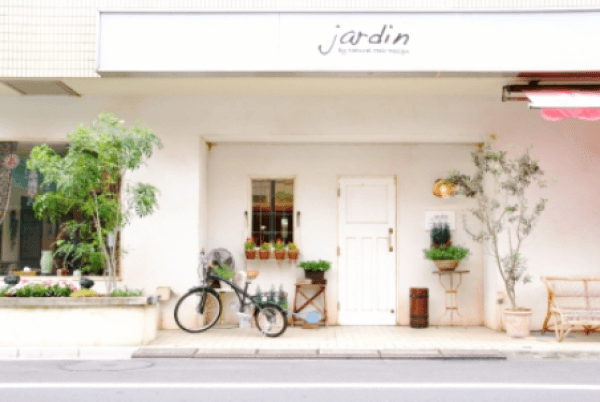 永福町駅近!南フランスをイメージしたサロン『jardin』の情報を駅近ドットコムで公開